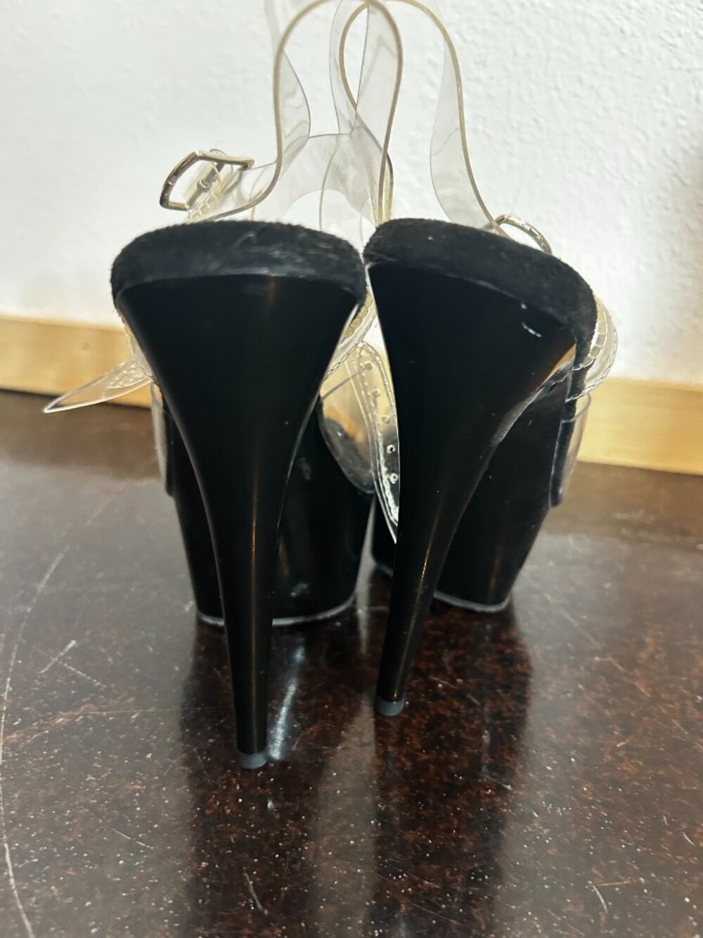 Pleaser Platforms - Picture 4 of 5